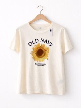 Old Navy Sunflower Graphic Tee Large Cream Yellow Floral San Francisco 1994